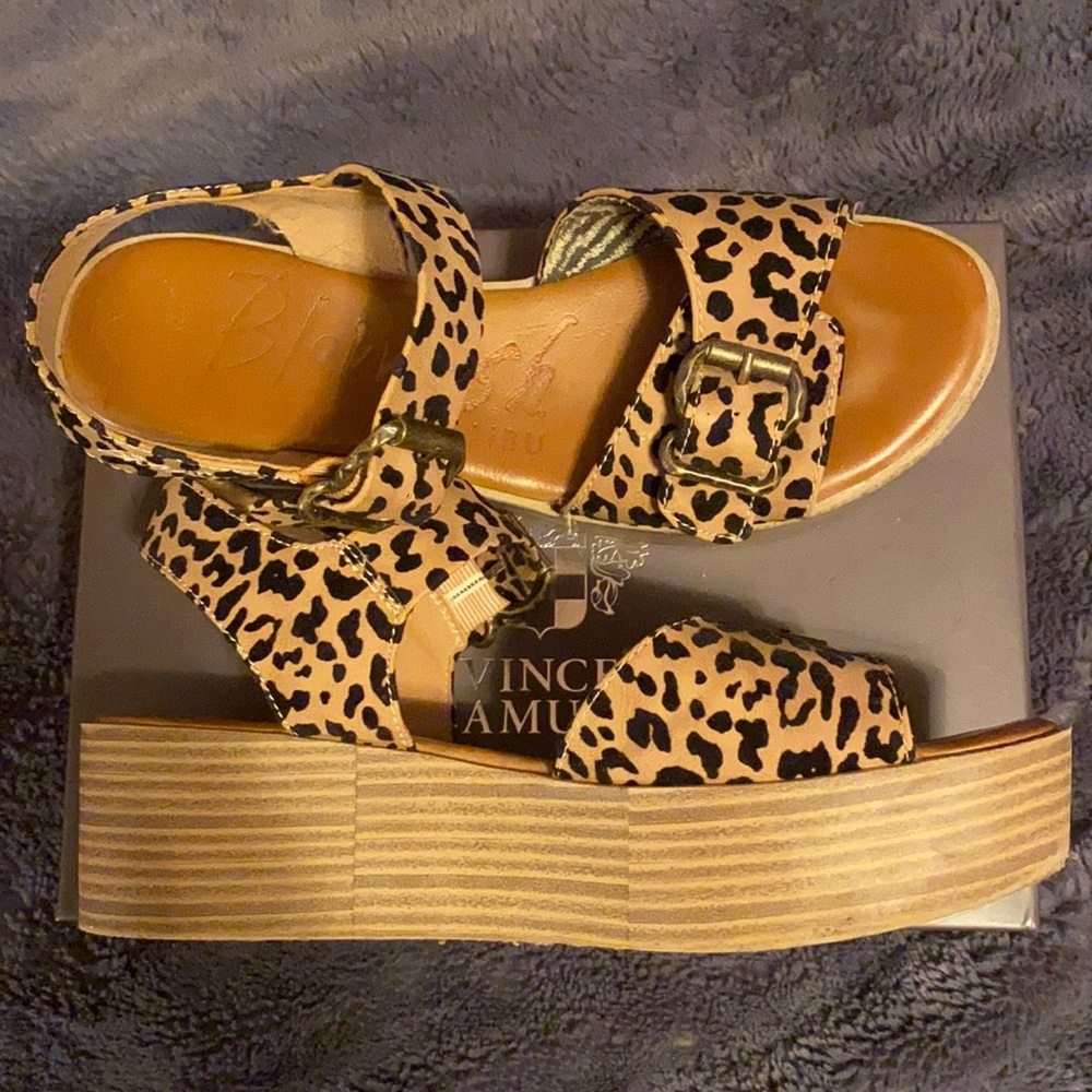 🐆🖤 cheetah print chunky sandal.